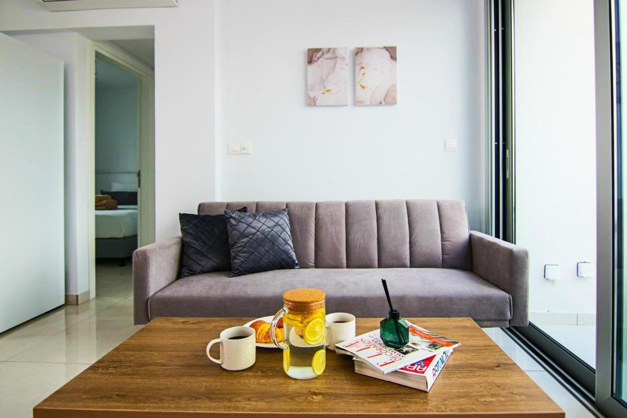 Phaedrus Living - Seaside Executive Flat Harbour 205 Apartamento Pafos Exterior foto